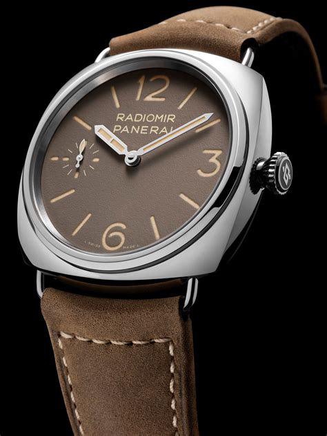 【F】 New: The Panerai Radiomir Officine PAM01385 